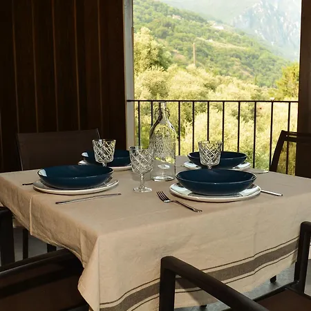Cascina Varini 4* Gargnano