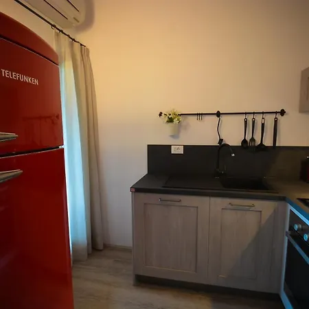 Cascina Varini Aparthotel 4*