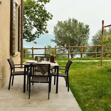 Cascina Varini 4* Gargnano