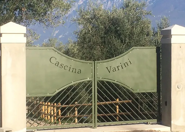 Cascina Varini غارنانو