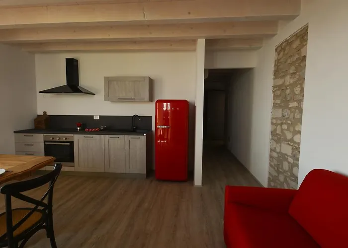 Cascina Varini 4*