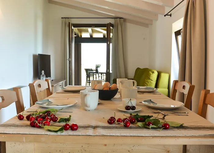 Cascina Varini شقة فندقية 4*