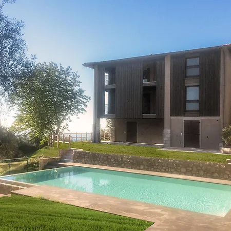 Aparthotel Cascina Varini *