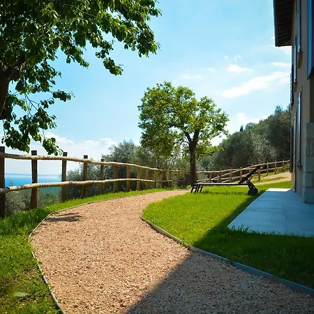 Cascina Varini Aparthotel