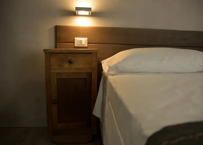 Cascina Varini 4*